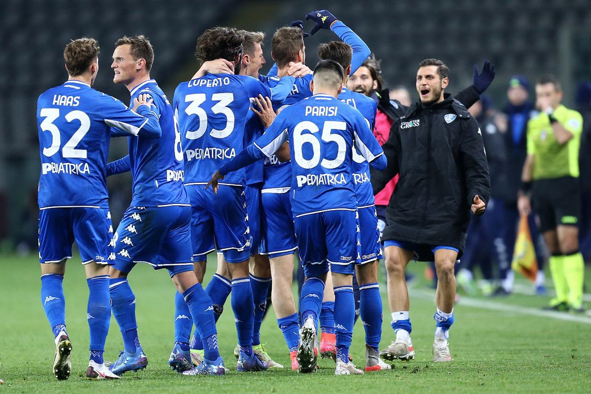 队不同的竞 队不同的竞